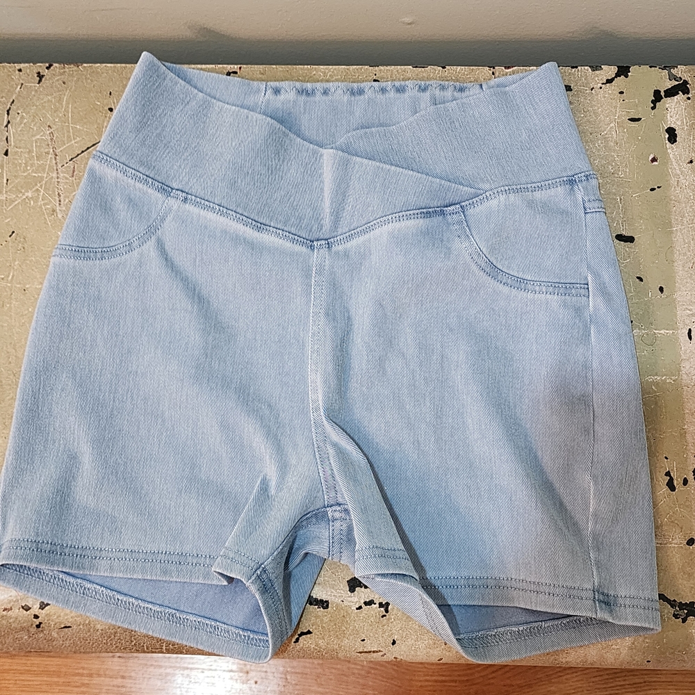 HALARA Crossover High Waist Light Blue Women's Shorts